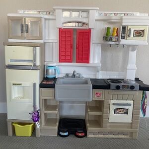 Step 2 indoors/ outdoors kitchen